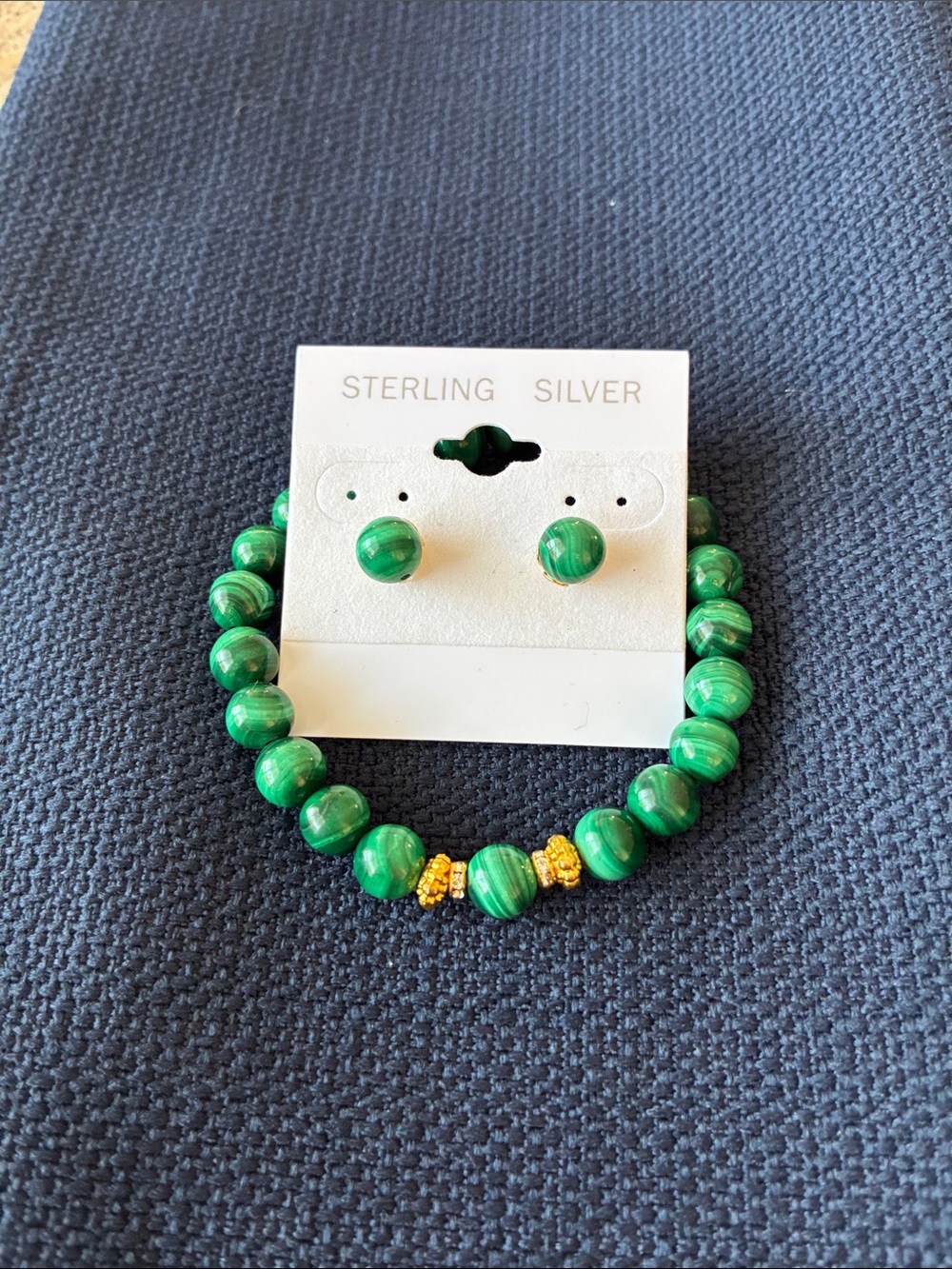 Malachite AAA quality. Stretchy bracelet w post earrings. Gold plated. Hand made